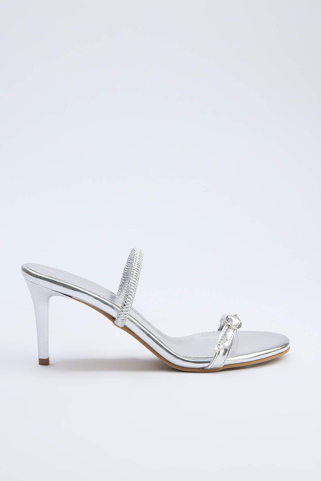 Trendyol Shoes Siyah Toka Detayl? Cift Kullan?ml? Ince Topuklu Badem Burun Kad?n Topuklu Sandalet TAKSS25TO00010 - Trendyolmilla фото 21