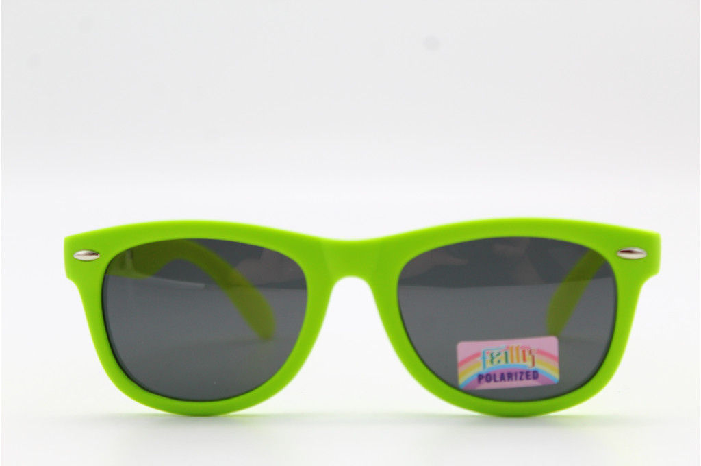 Солнцезащитные очки Feillis Polarized (детские) 66611 45-18-116 зеленые