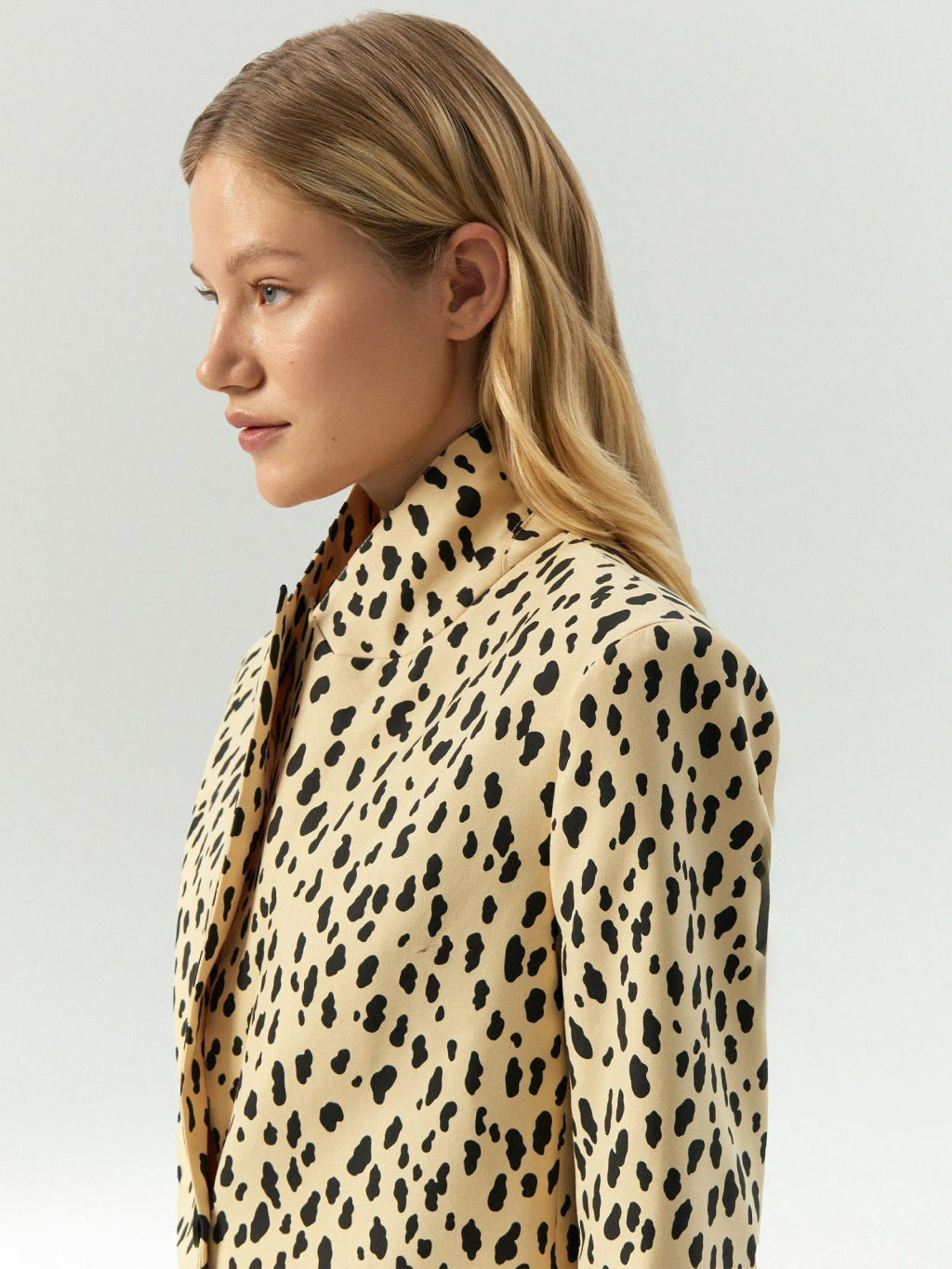 ЕМКА / Однобортный жакет с анималистичным принтом - Emka фото 3