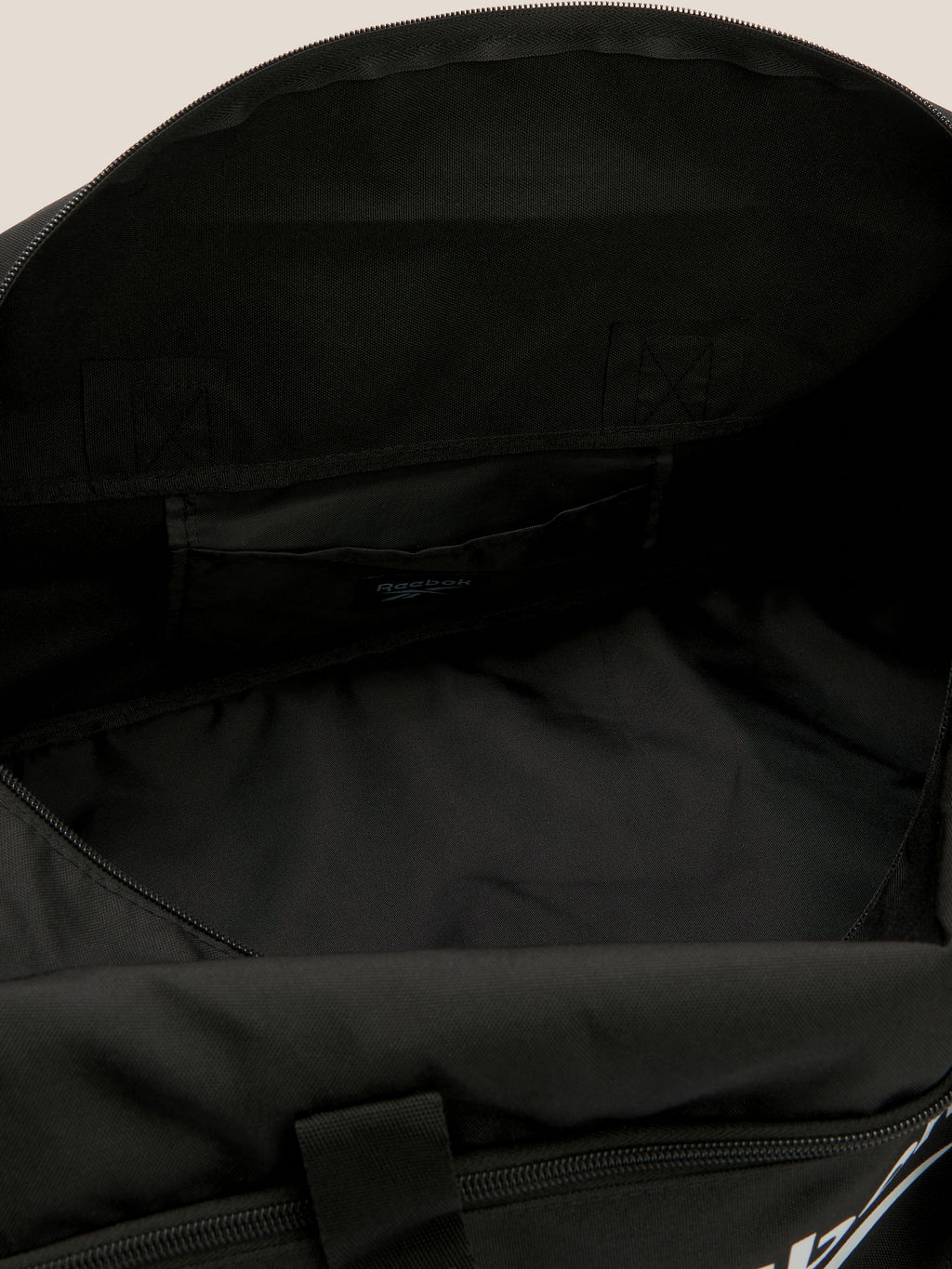 Мужская спортивная сумка REEBOK WAYLAND D 40 Артикул 4282847, черный