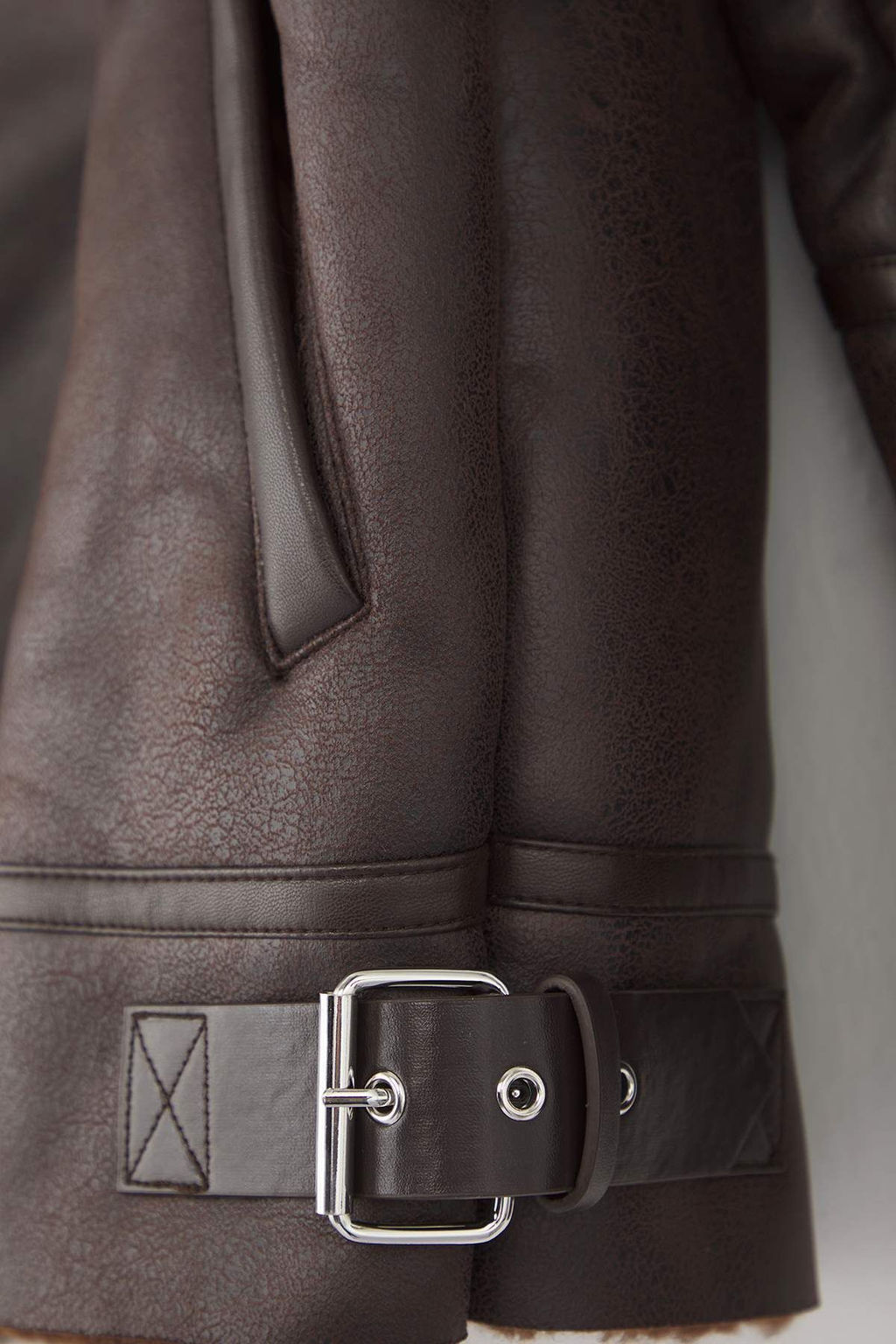 Vizon Regular Kal?p Yakas? Kemer Detayl? Peluslu Suet Biker Ceket Mont TWOAW25MO00011 - Trendyolmilla фото 20