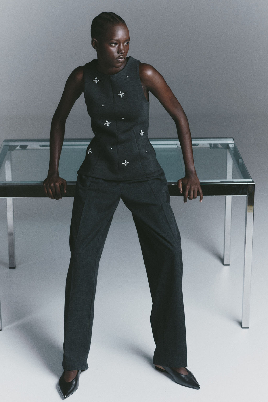 Top efecto neopreno con detalles decorativos - H&m фото 3