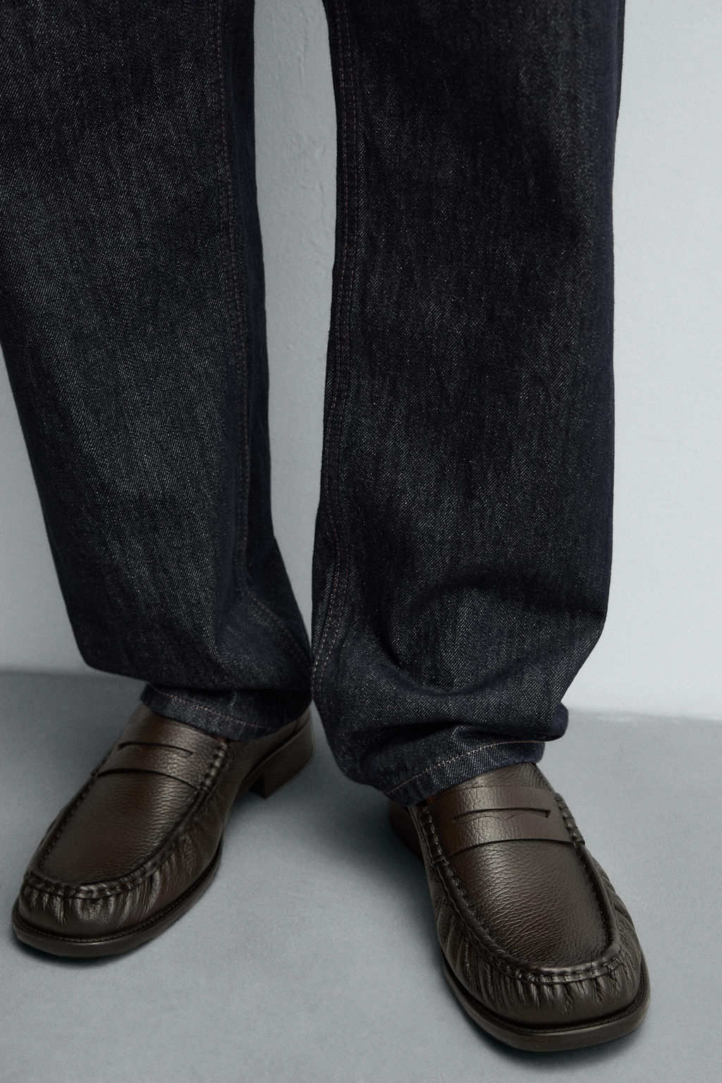 LEATHER LOAFERS LIMITED EDITION - Zara фото 3