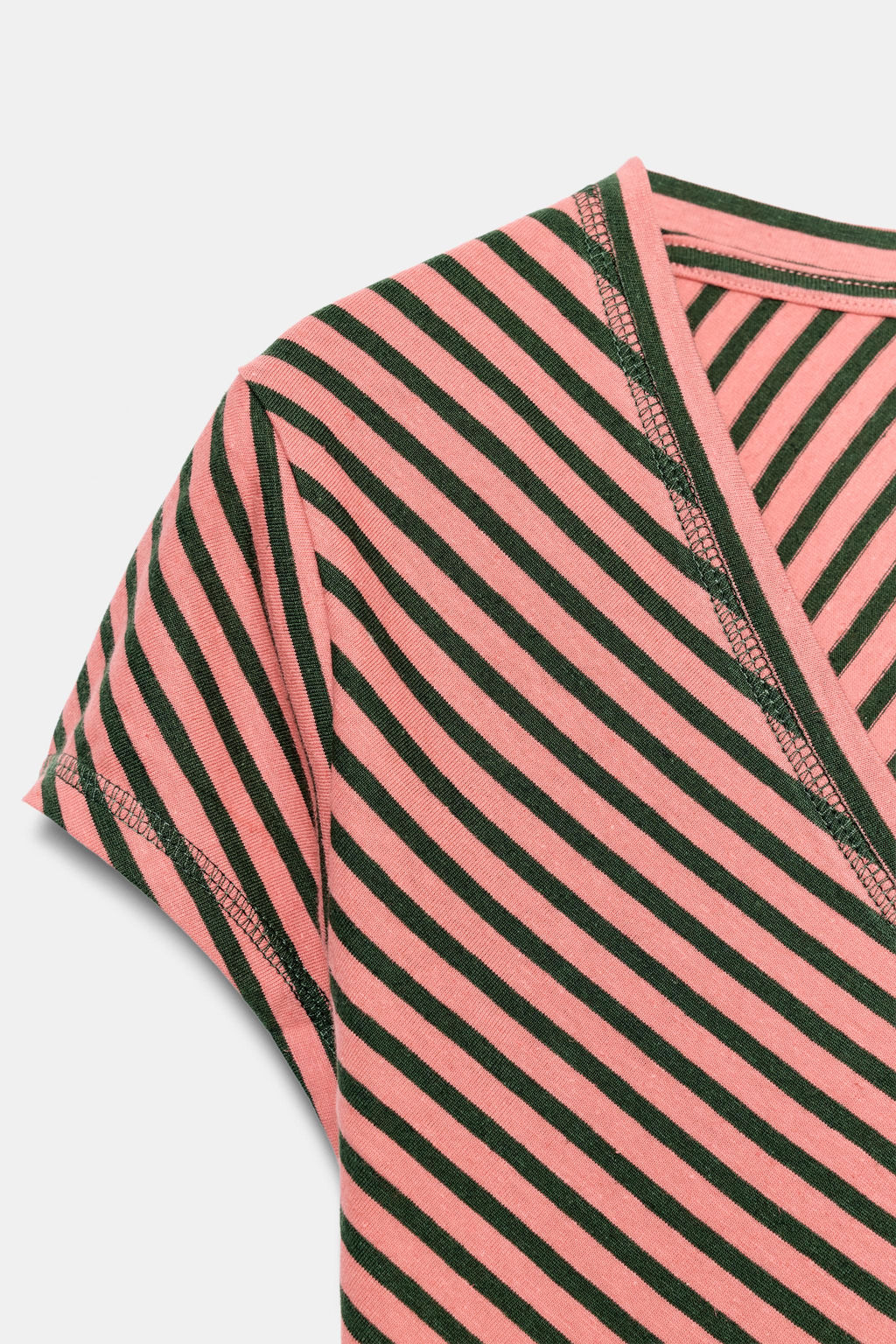 CAMISETA RAYAS CON LINO / Estampado