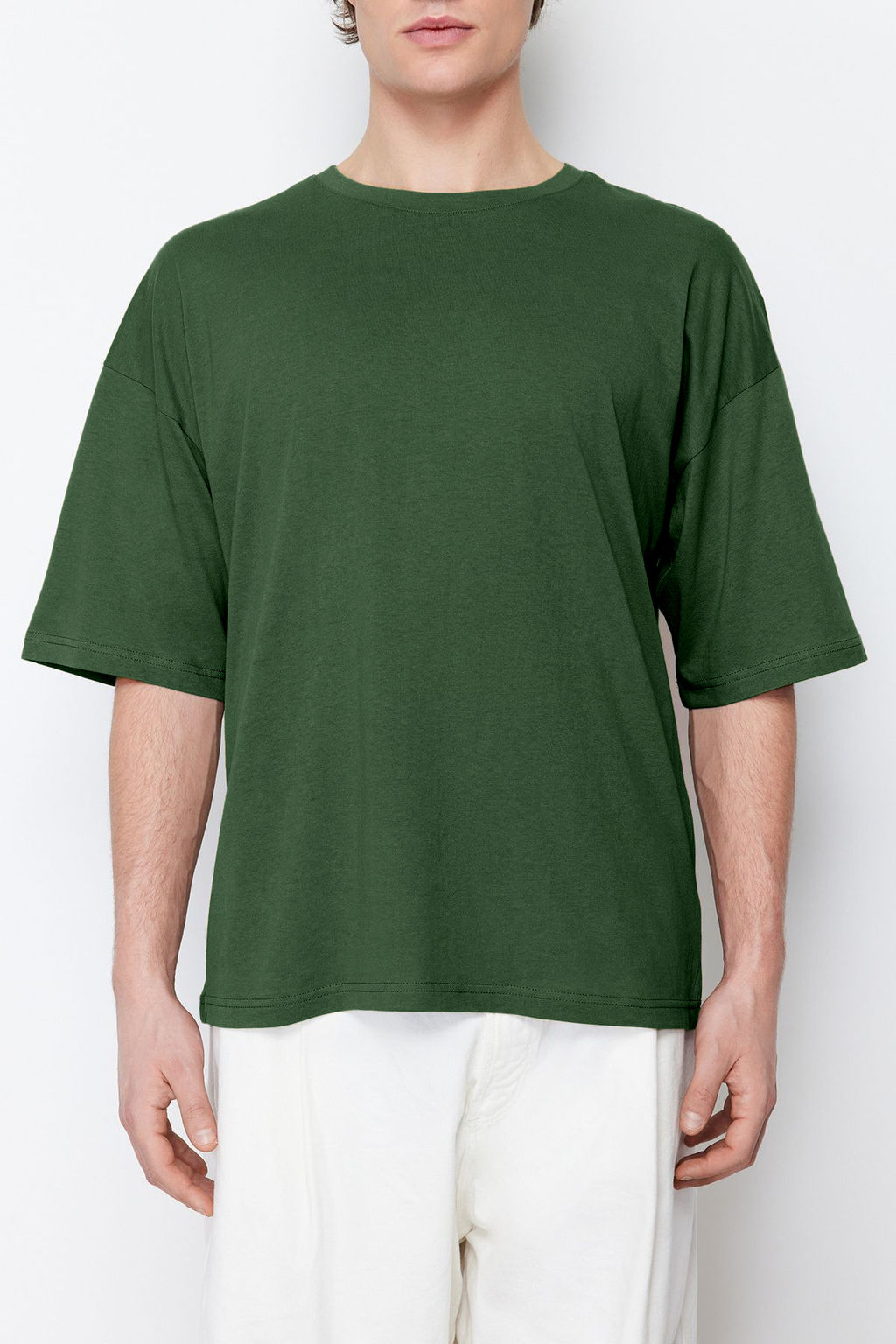 Haki Oversize/Genis Kesim Basic %100 Pamuk T-Shirt TMNSS22TS0318