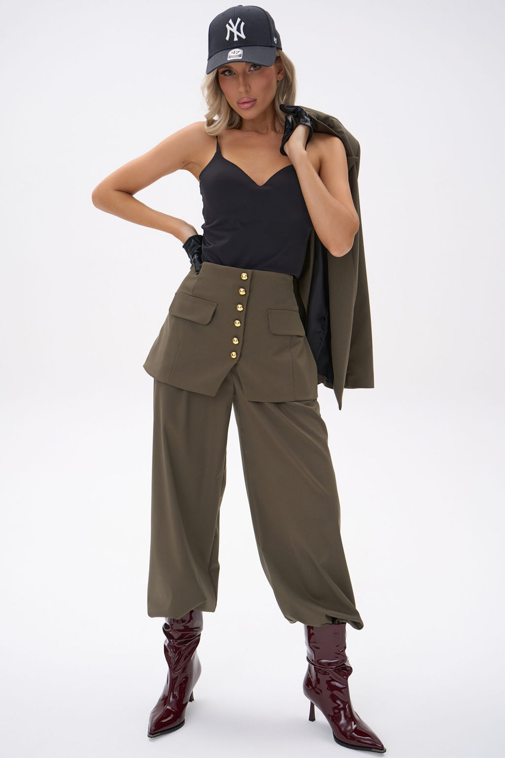 Костюм  тройка Мэдди (хаки)