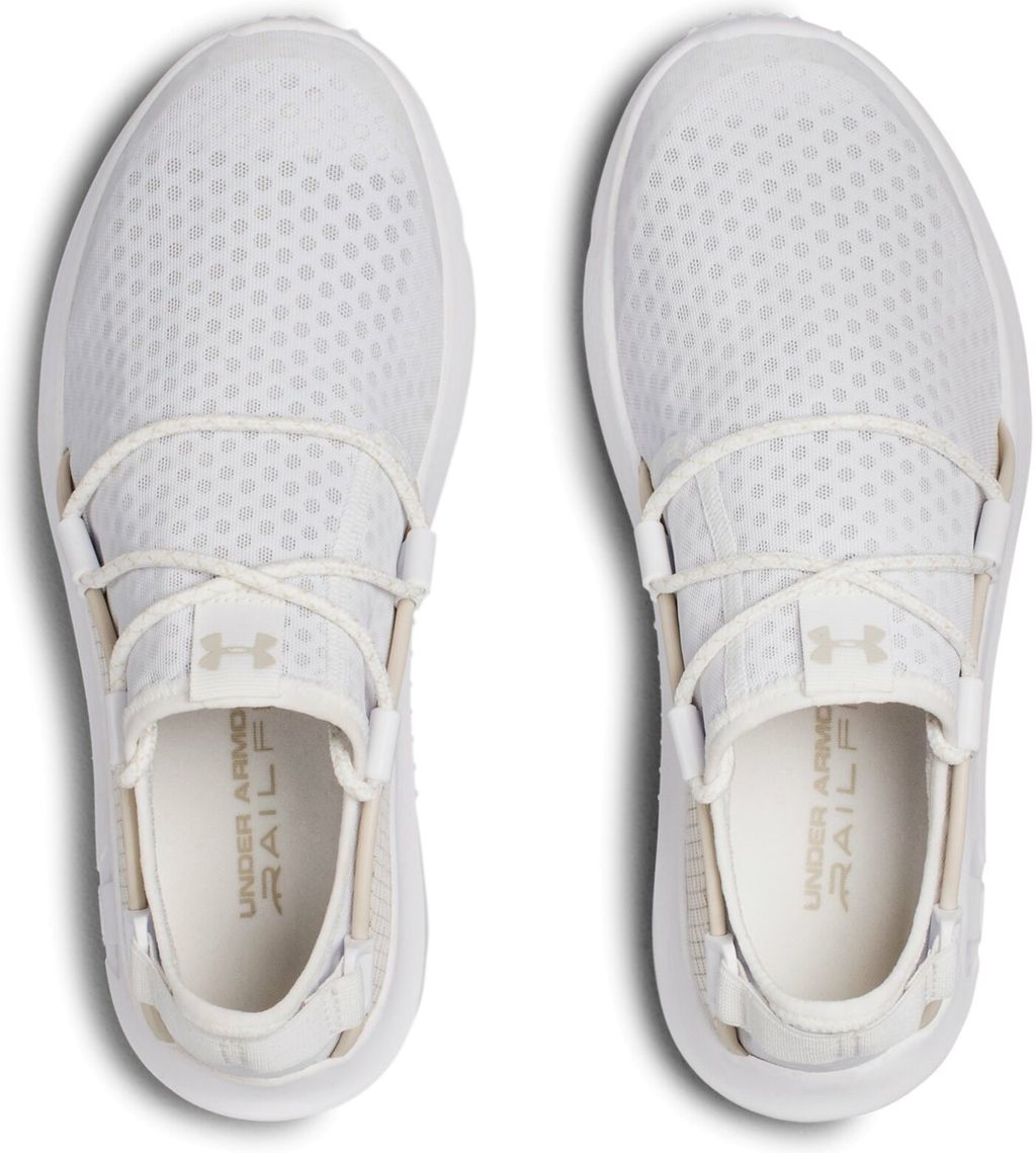 Кроссовки детские