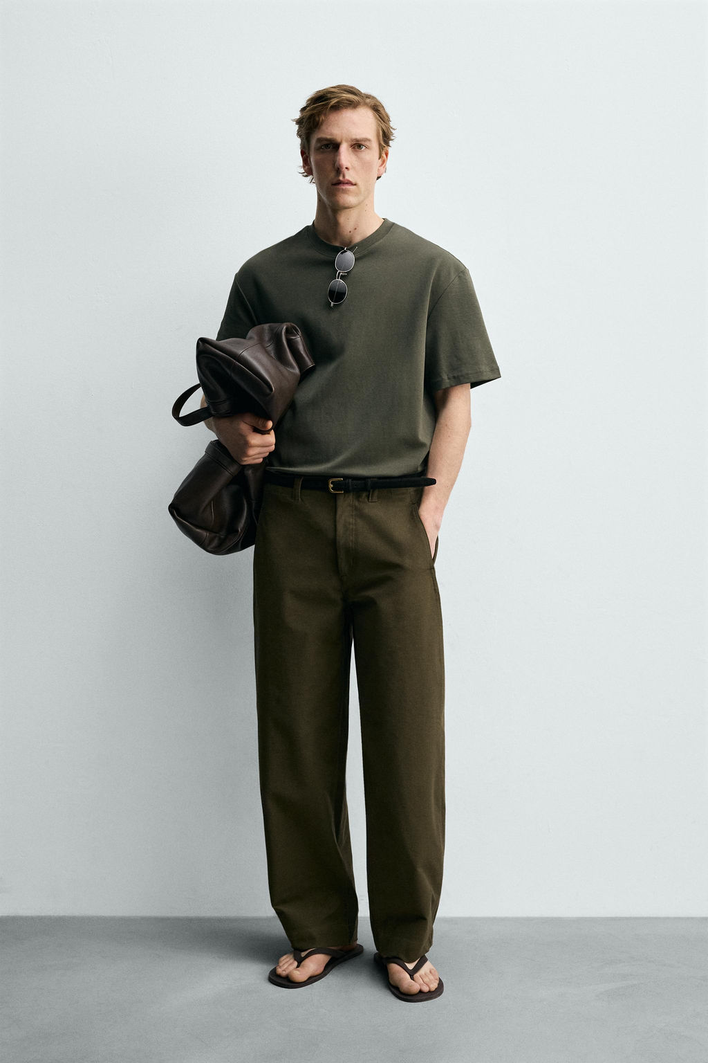 CAMISETA RELAXED FIT INTERLOCK /04 / Khaki oscuro