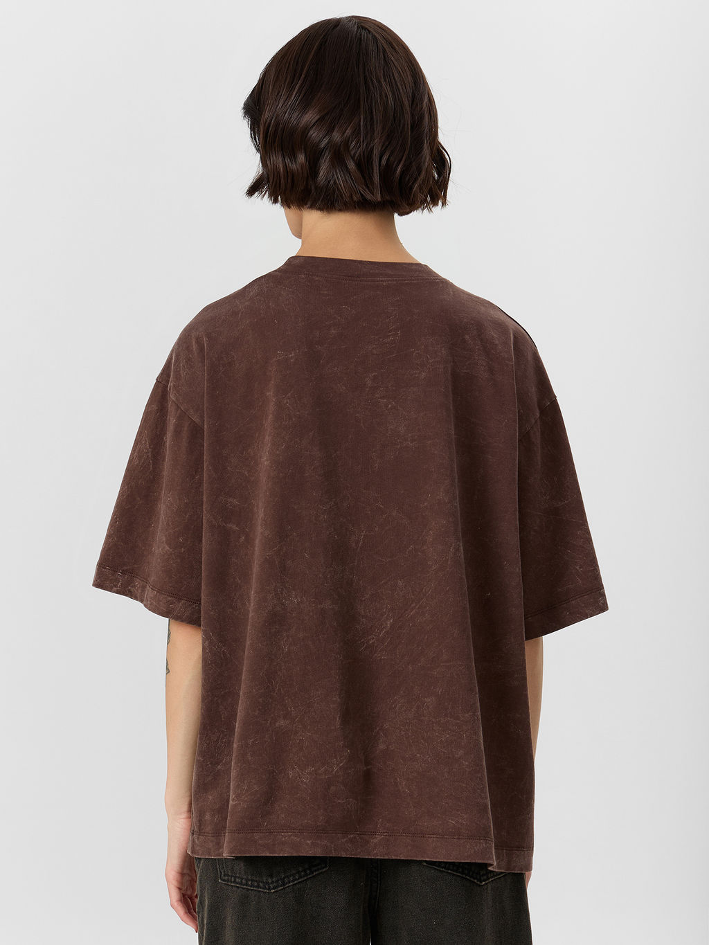 Футболка женская коричневая с надписью burning metal - Mark formelle фото 2