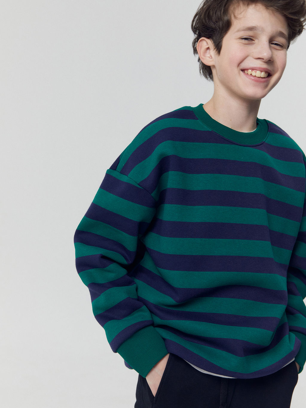 Свитшот для мальчиков в сине-зеленую полоску - Mark formelle фото 3