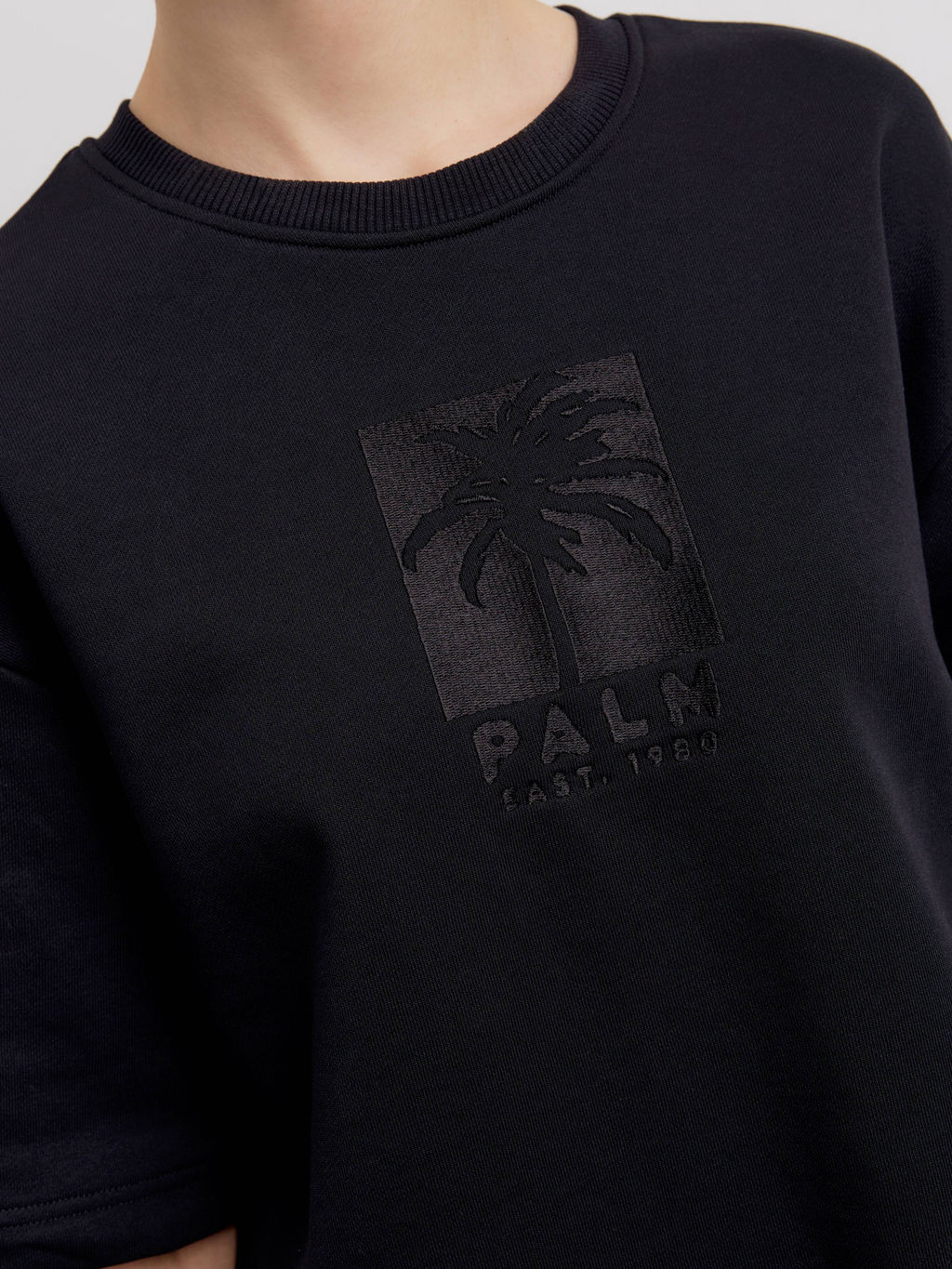 CONTE Футболка из футера c вышивкой LD 2589 black - Conte elegant фото 3