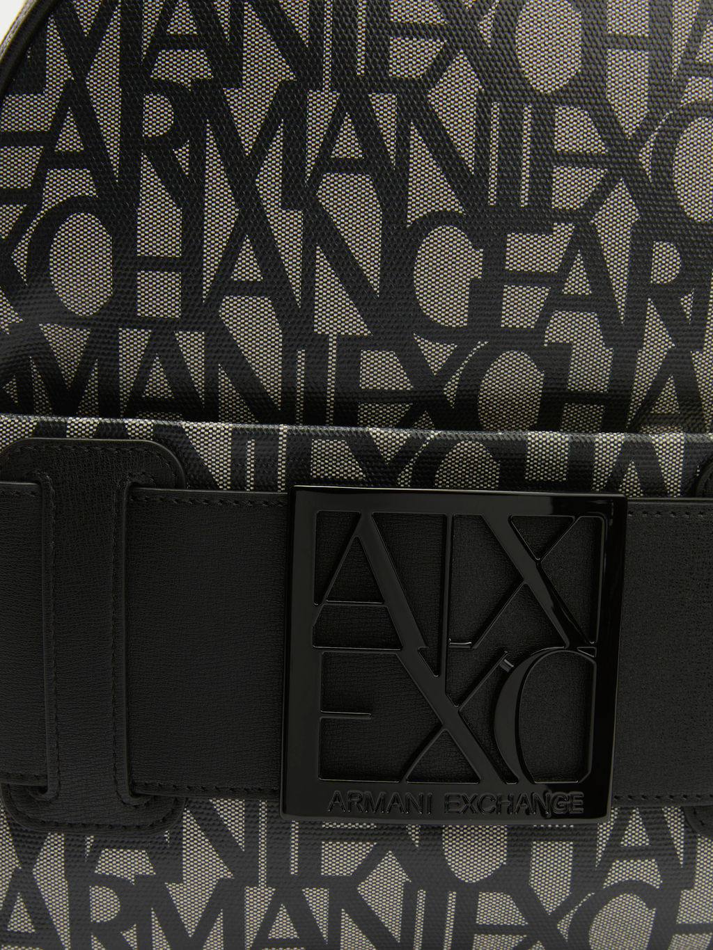 Женский рюкзак ARMANI EXCHANGE SUSY