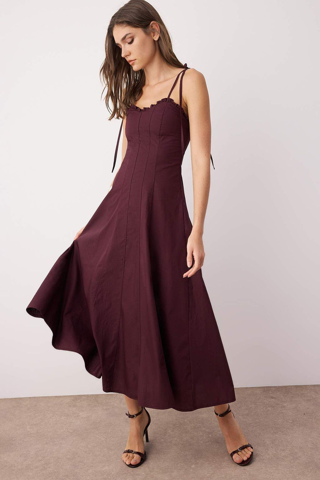 Koyu Bordo Belden Ac?lan Dokuma Maxi Elbise TWOSS25EL00870 - Trendyolmilla фото 8