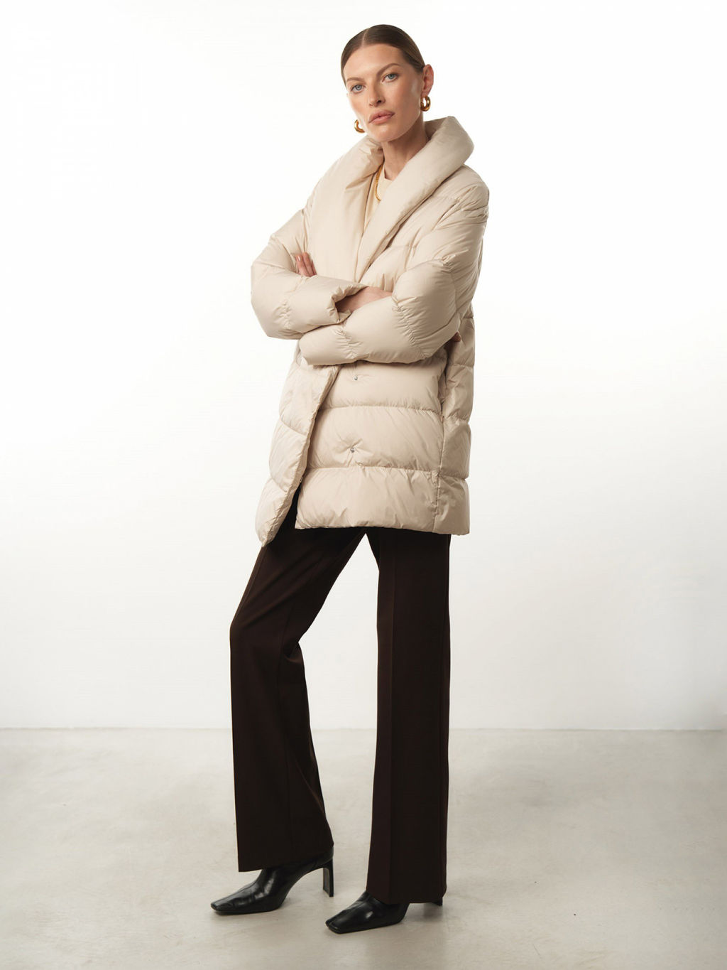 Conso/SM 230104 - light beige Пуховое полупальто