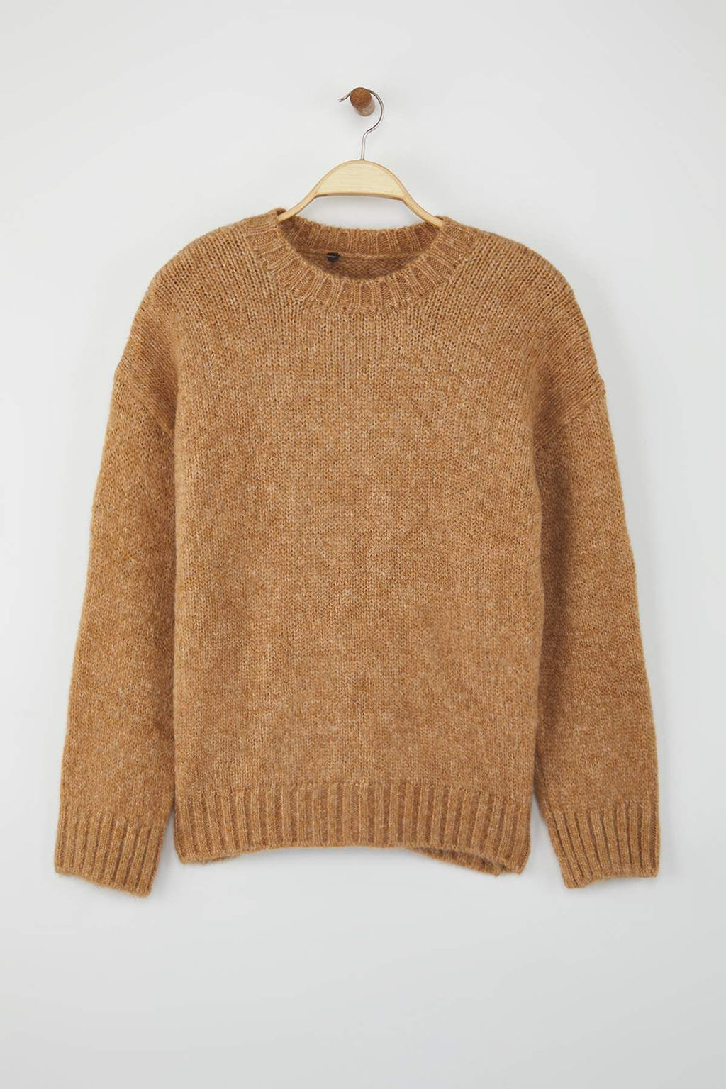 Wardrobe Essentials Camel Yumusak Dokulu Genis Kal?p Basic Triko Kazak | TWOAW26KZ00073