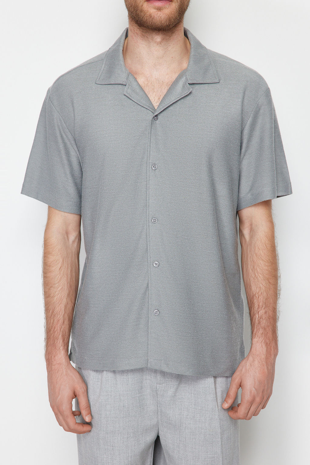Gri Relaxed Fit Apas Yaka Gomlek TMNSS24GO00017 - Trendyolmilla фото 5