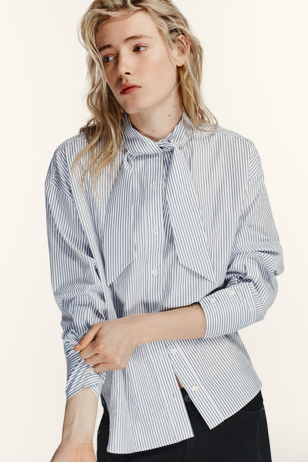 STRIPED POPLIN SHIRT WITH SCARF DETAIL - Zara фото 2
