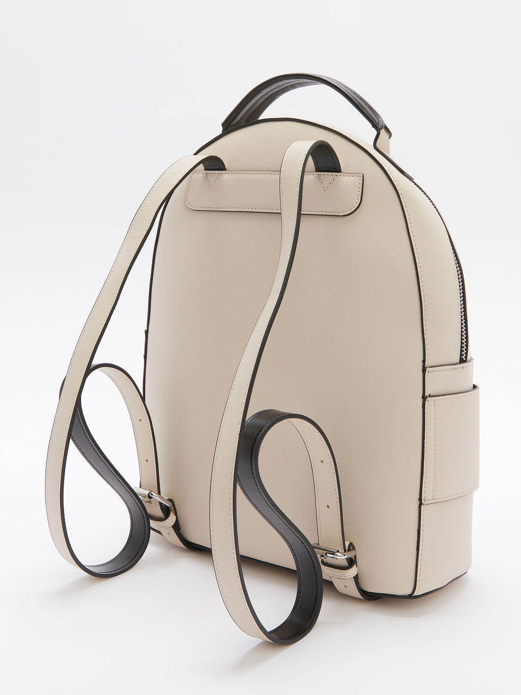 Женский рюкзак ARMANI EXCHANGE SUSIE Артикул 4368431, молочно-бежевый  фото 4