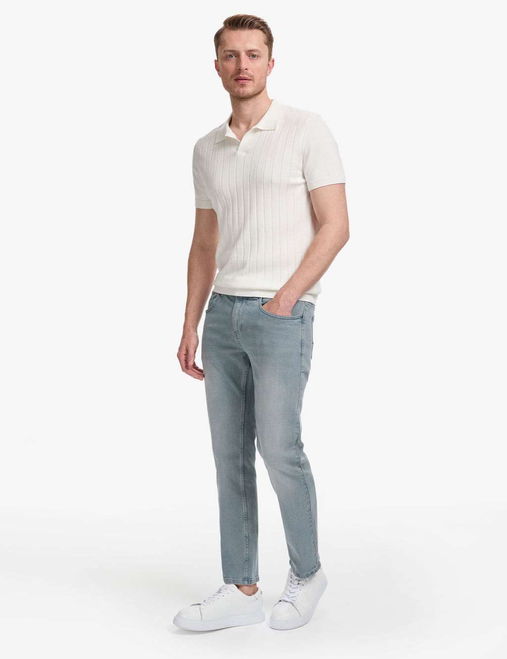 Ekru Slim Fit %100 Pamuk Apa_ Yaka Triko Ti__rt