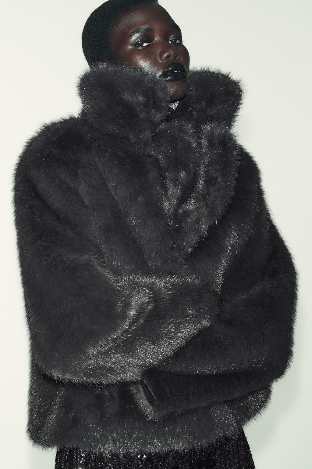 REVERSIBLE FAUX FUR SHORT COAT - Zara фото 8