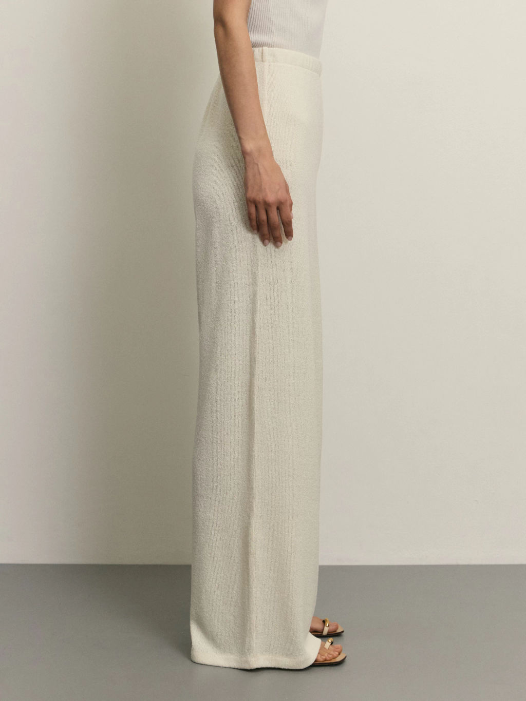 Широкие брюки из фактурной ткани / Zarina  фото 3