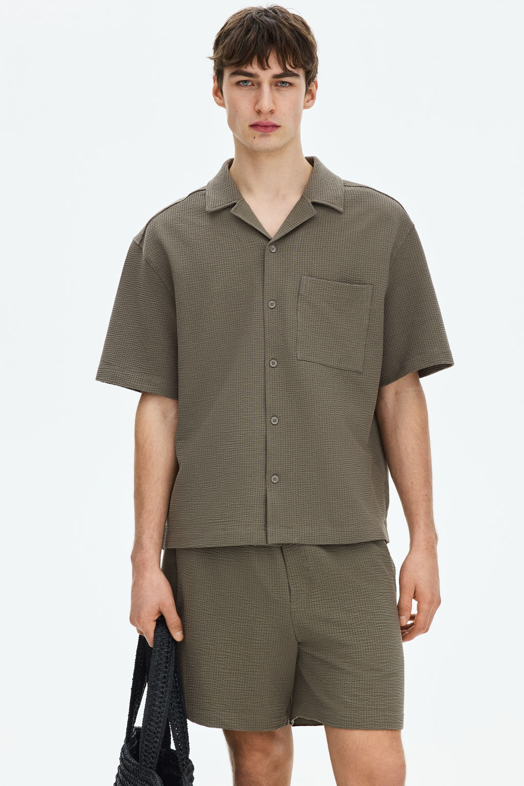 Pantal?n corto gofrado Relaxed Fit - H&m фото 4