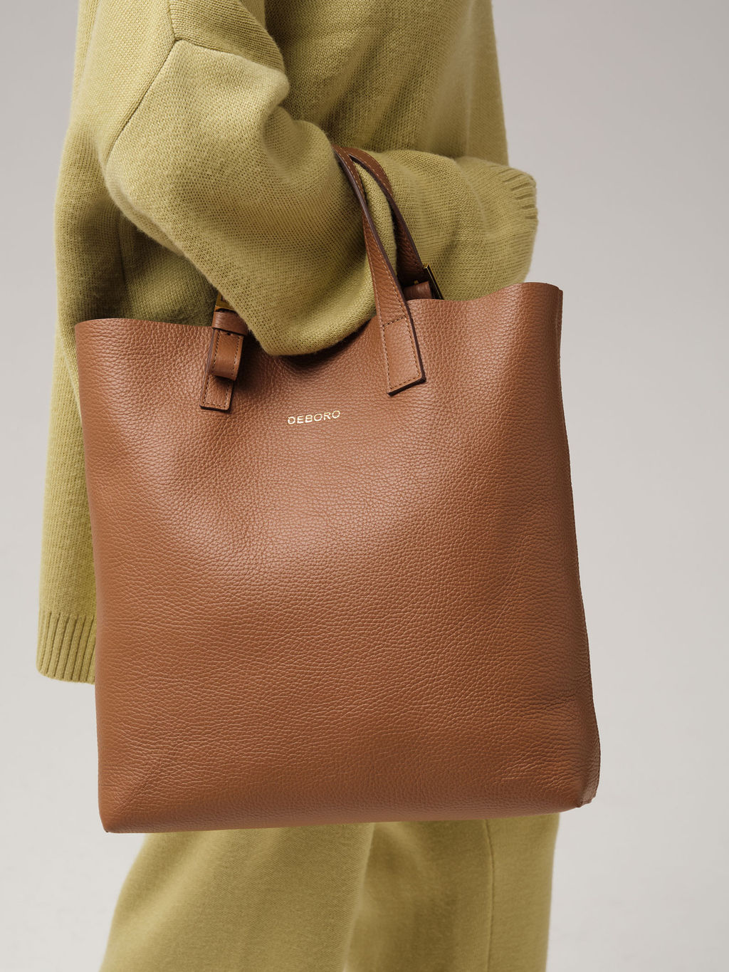 Кожаная сумка шоппер Deboro 30954 орех
