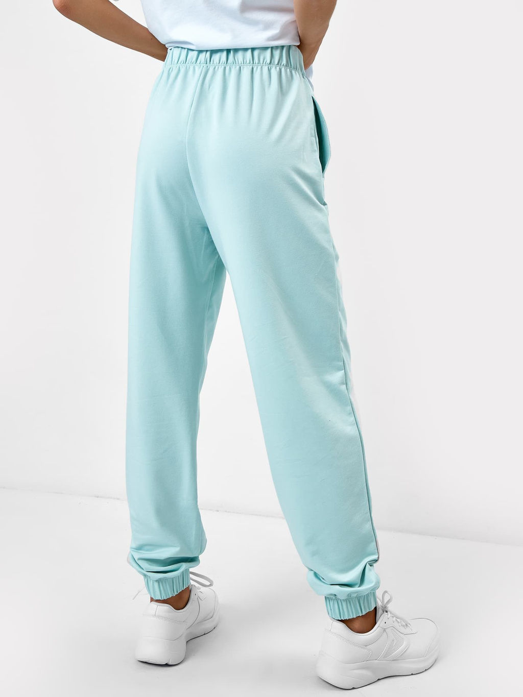 Брюки женские спортивные в мятном цвете ментол 382390 - Mark formelle фото 3