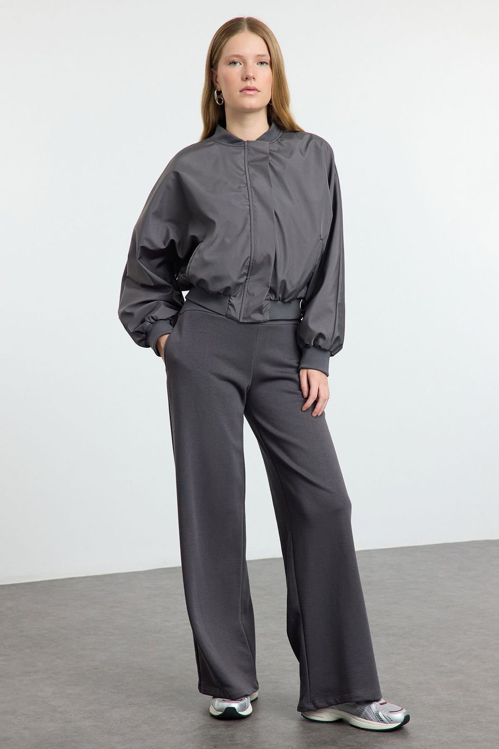 Antrasit Ince Ekstra Yuksek Bel Wide Leg/Genis Kesim Pantolon TWOAW25PL00026