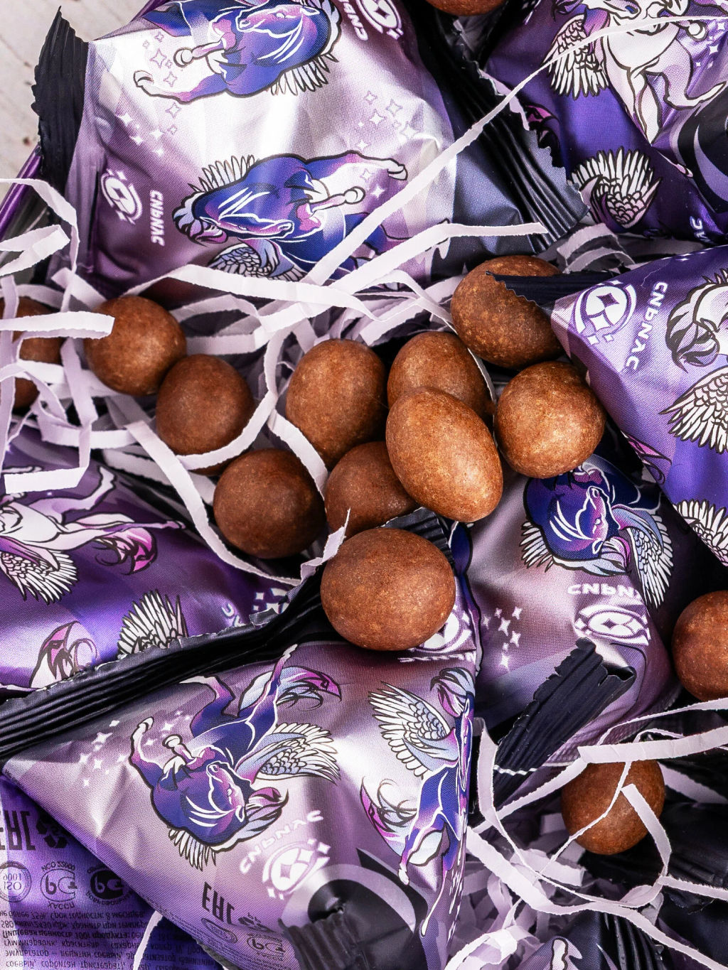 Драже Пирамидка Пегас арахис в глазури вес 500 г (Сириус)