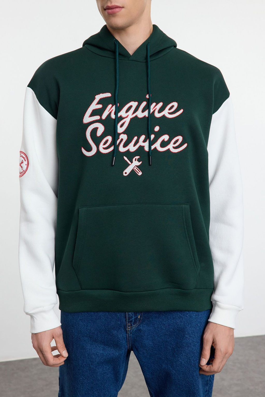 Zumrut Yesili Oversize/Genis Kesim Nak?sl? Renk Bloklu Kapusonlu Ici Polar Sweatshirt TMNAW25SW00044