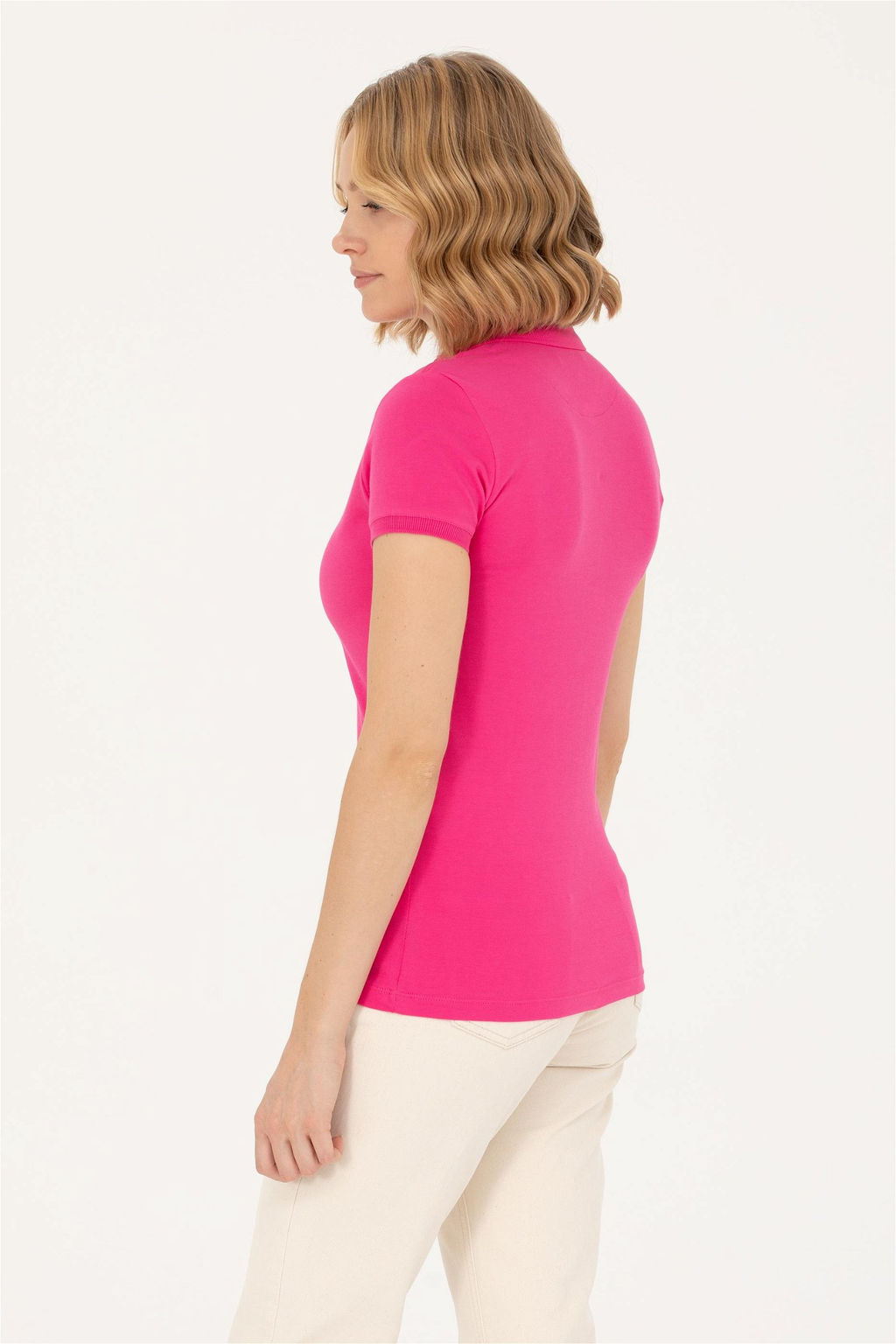 Женская базовая футболка цвета фуксии с воротником-поло Неожиданная скидка в корзине - U.s. polo assn фото 5