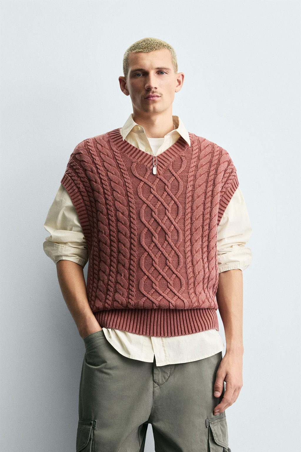 CABLE-KNIT TEXTURED VEST - Zara фото 2