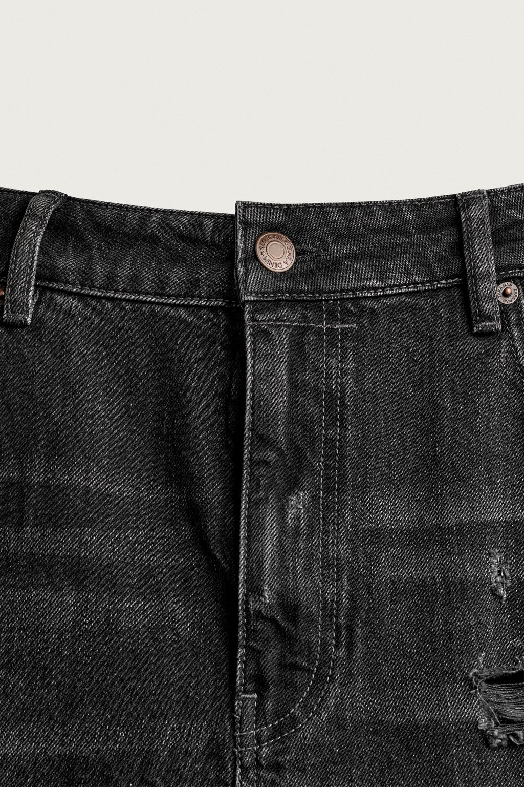 JEANS FLARE FIT COSTURAS / Negro - Zara фото 9