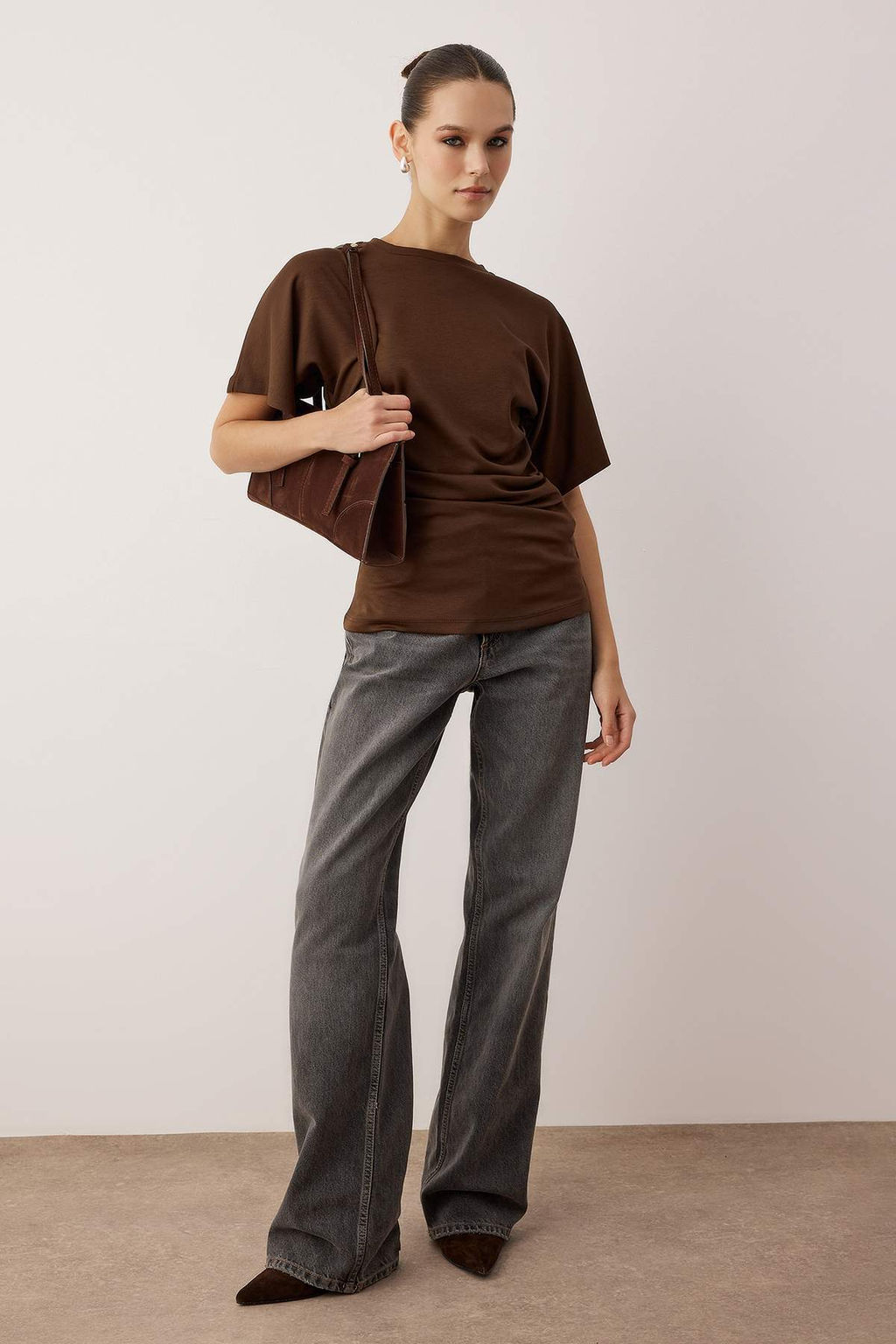 Kahverengi Buzgulu Fitted/Vucuda Oturan Orme Bluz TWOAW26BZ00165 - Trendyolmilla фото 2