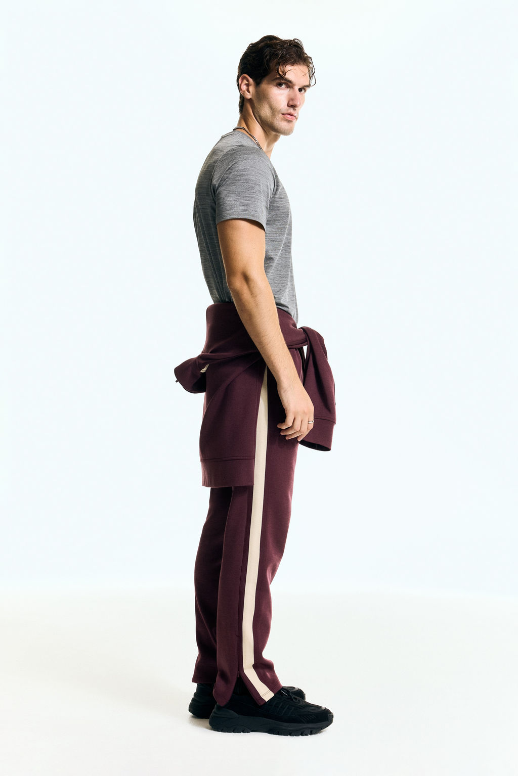 Pantal?n de ch?ndal con DryMove Regular Fit - H&m фото 6