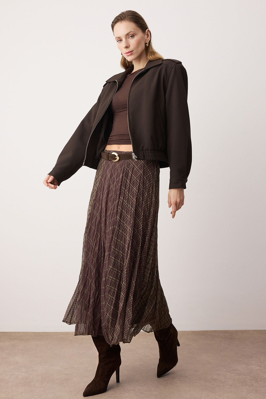 Haki-Kahverengi Ekoseli Astarl? Sifon K?r?s?k Efektli Maxi Asimetrik Etek TWOSS26ET00045