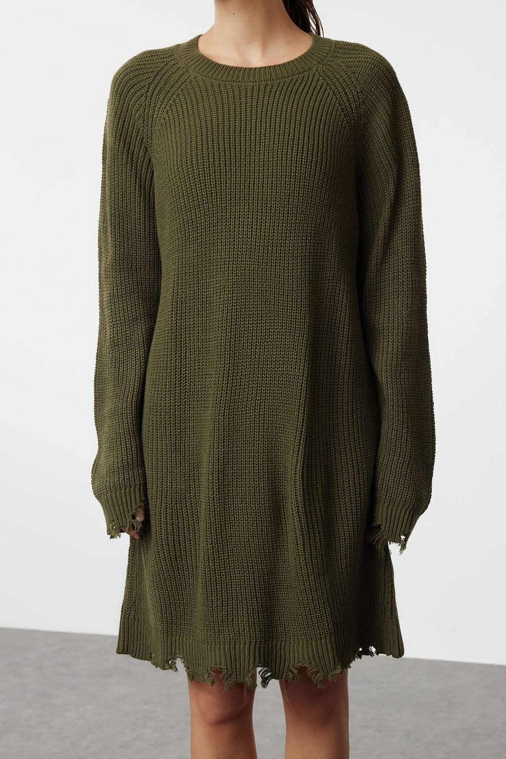 TRENDYOLMILLA Haki Mini Triko Genis Kal?p Ak?tma Detayl? Duz Elbise TWOAW24EL00113  фото 3