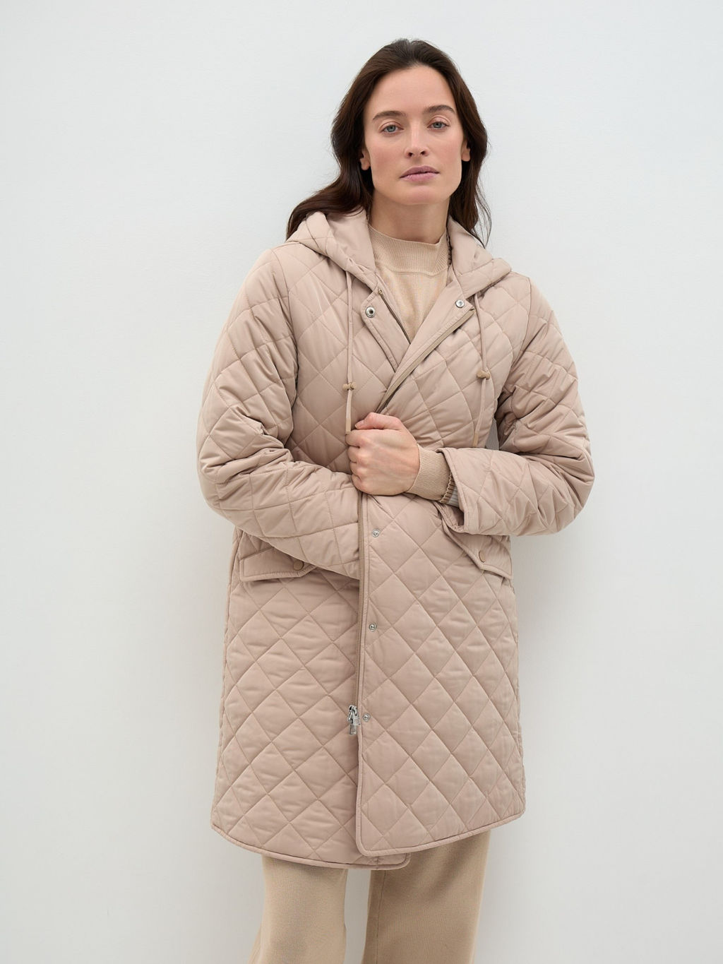 Conso/SM 240104 - light beige Утепленное полупальто