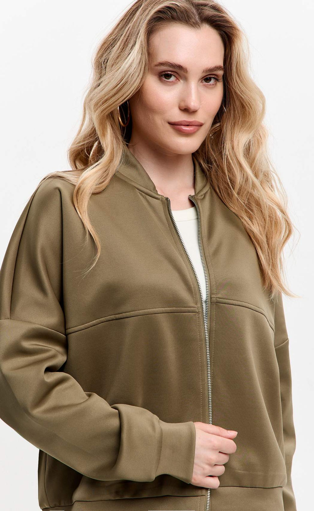 Бомбер женский  F612-0556f khaki - Fine joyce фото 4