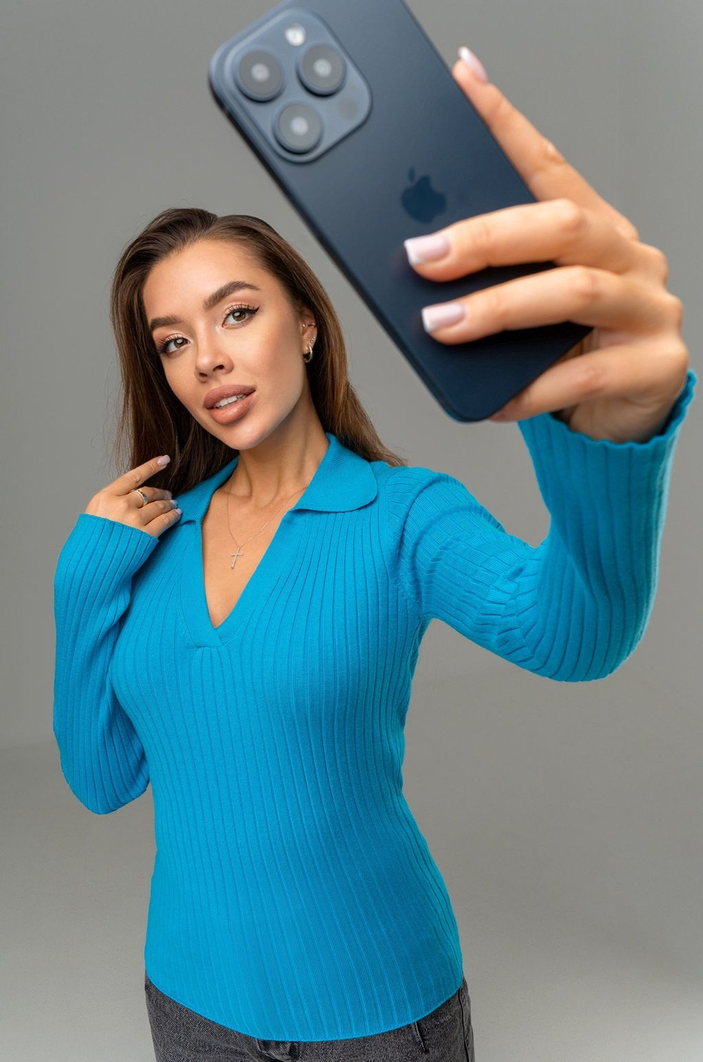 Женский джемпер лапша с воротником поло Happyfox