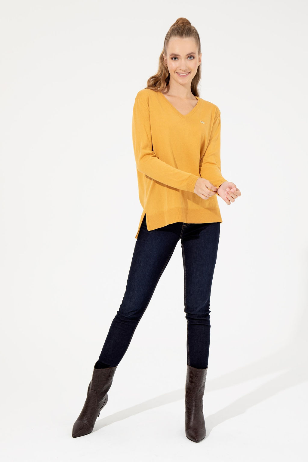 Kad_n Safran Basic V Yaka Kazak