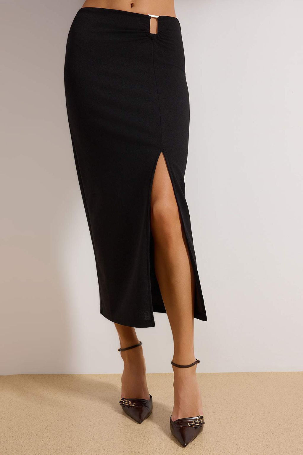TRENDYOLMILLA Siyah Krep Tokal? Y?rtmac detayl? Maxi Yuksek Bel Esnek Orme Etek TWOAW24ET00054  фото 11