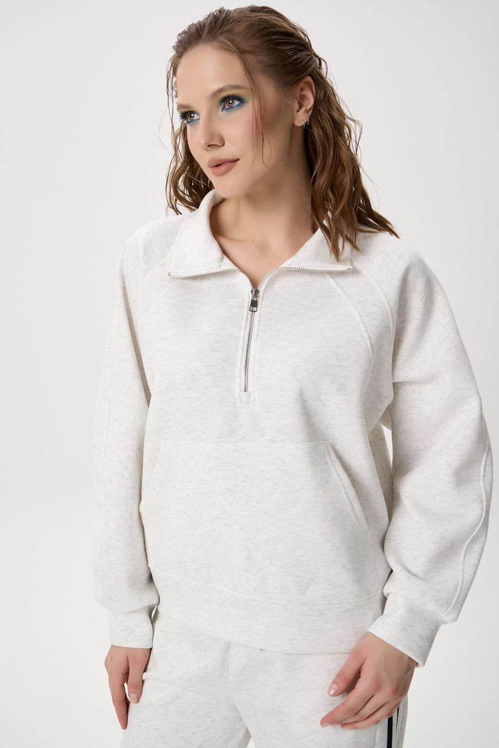 Свитшот Деми (светло-серый) - Эльза фото 4