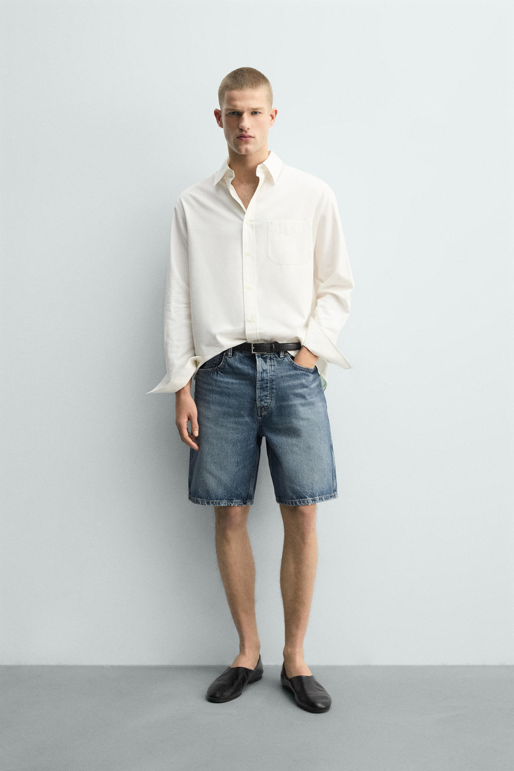 BERMUDA DENIM STRAIGHT FIT / Azul
