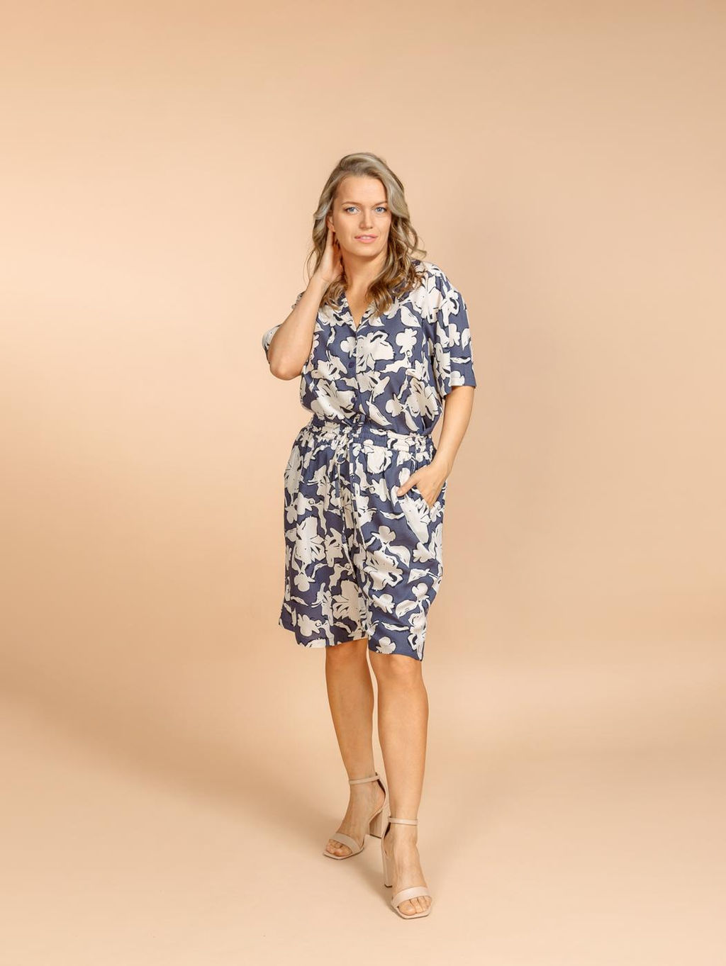 Костюм шорты и блузка (вискоза) №25-227-3 - Ганг фото 10