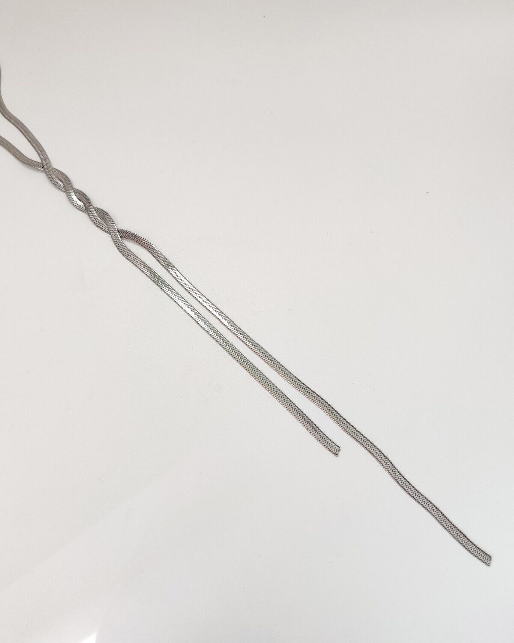 Колье из стали