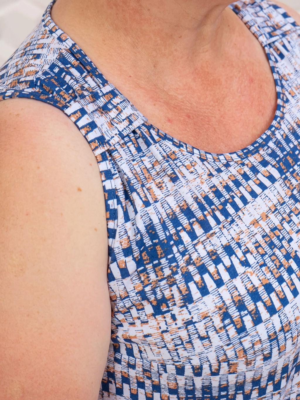 Сарафан женский, цвет синий коричневый белый