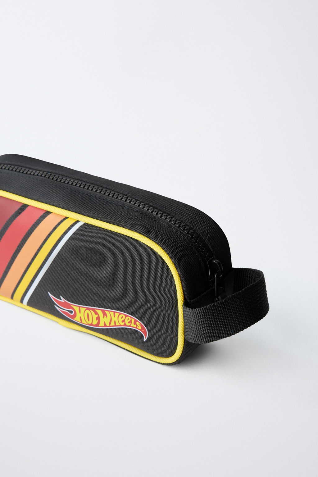 HOT WHEELS  MATTEL PENCIL CASE - Zara фото 3