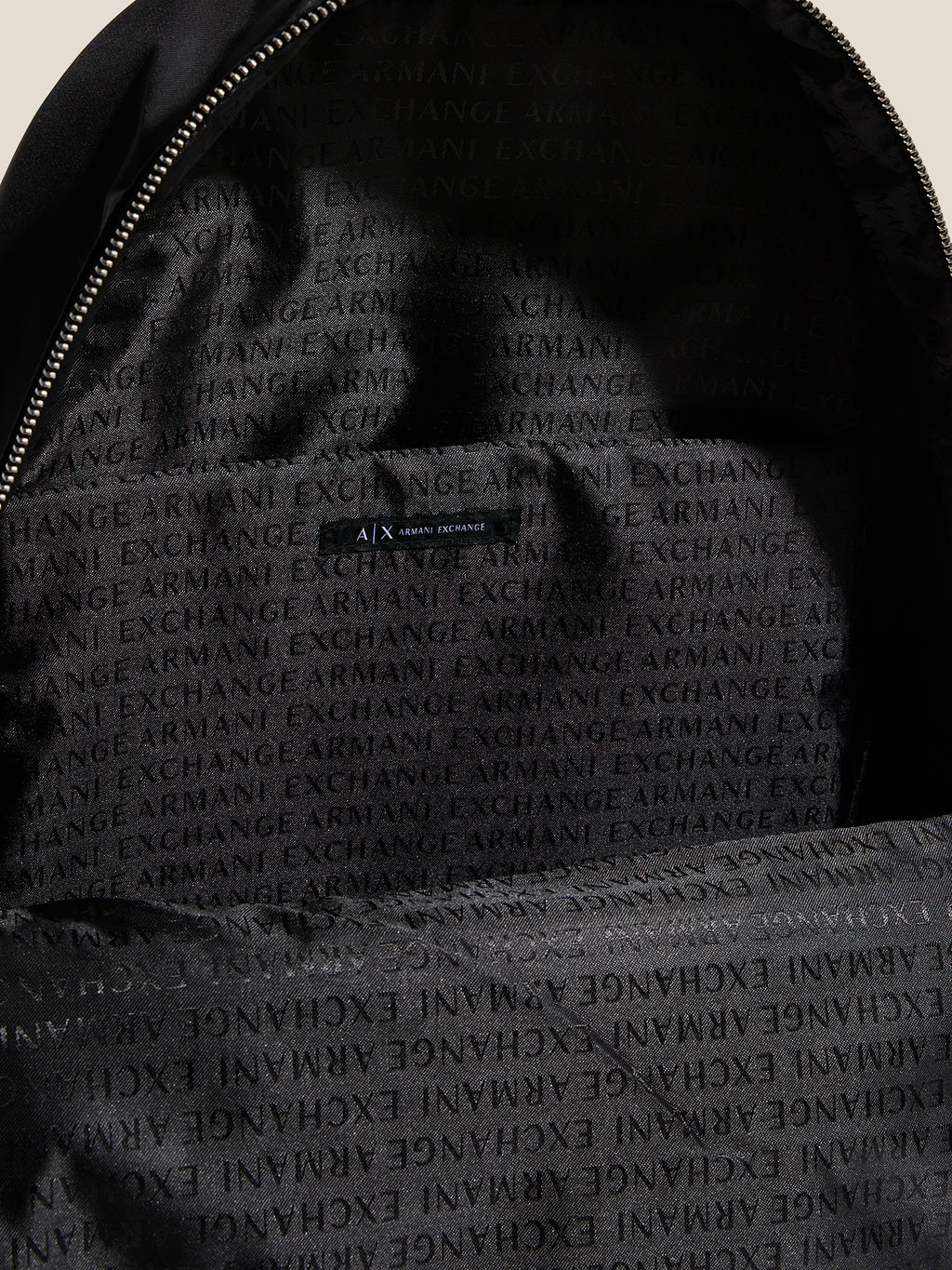 Мужской рюкзак ARMANI EXCHANGE Артикул 4368614, черный  фото 4